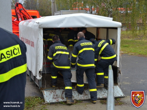 cviceniUSAR_Ostrava2012_vyslani (5).JPG