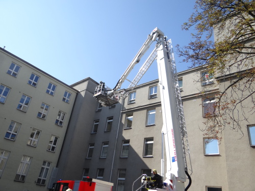 cvicenipozarzachrananemocniceOstrava (24).JPG