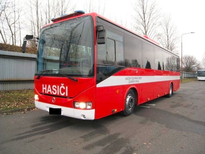 evakuační autobus.jpg