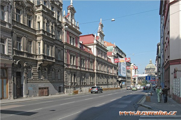 img00003.jpg