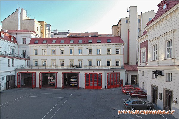 img00006.jpg