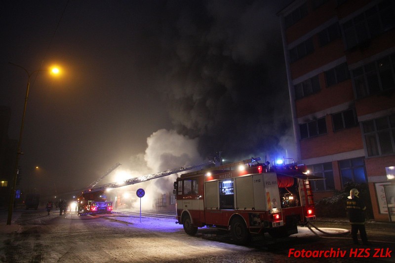 p16757-2.jpg