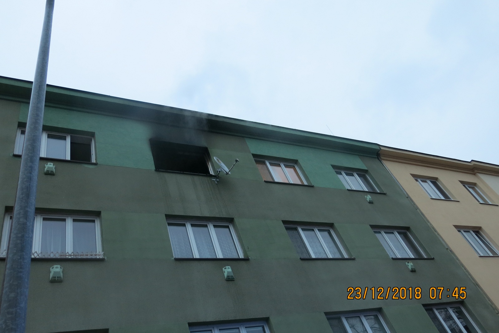 pozar_bytu_OV_02.jpg