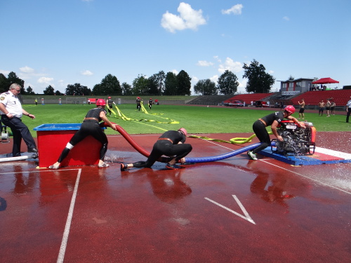 pozarniutokTrinec_HZSOstrava (4).JPG