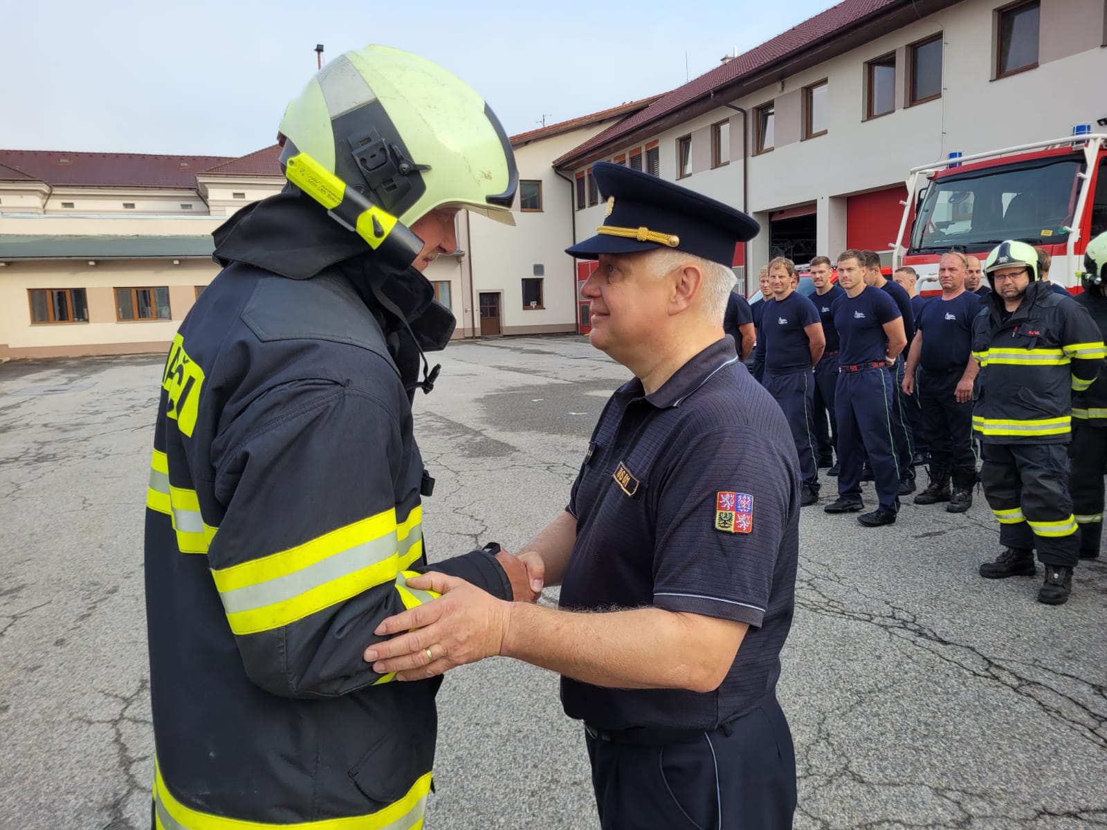 rozloučka se směnovými hasiči (19).jpg