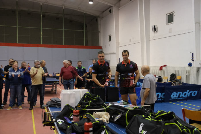 stolnitenisHZS_Ostrava (22)_vitezi.JPG