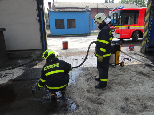 unikNL_dvur_postaOstrava (29).JPG