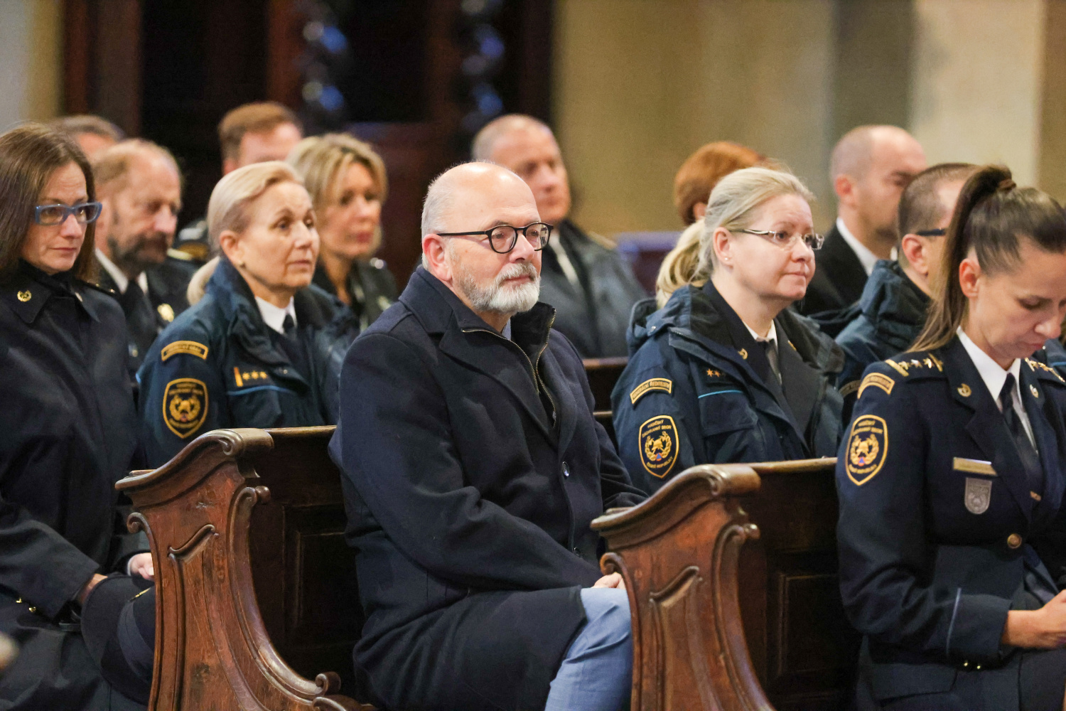 Hosté Podzimního hasičského koncertu si užívají hudební zážitek se souborem Hradišťan a Jiřím Pavlicou