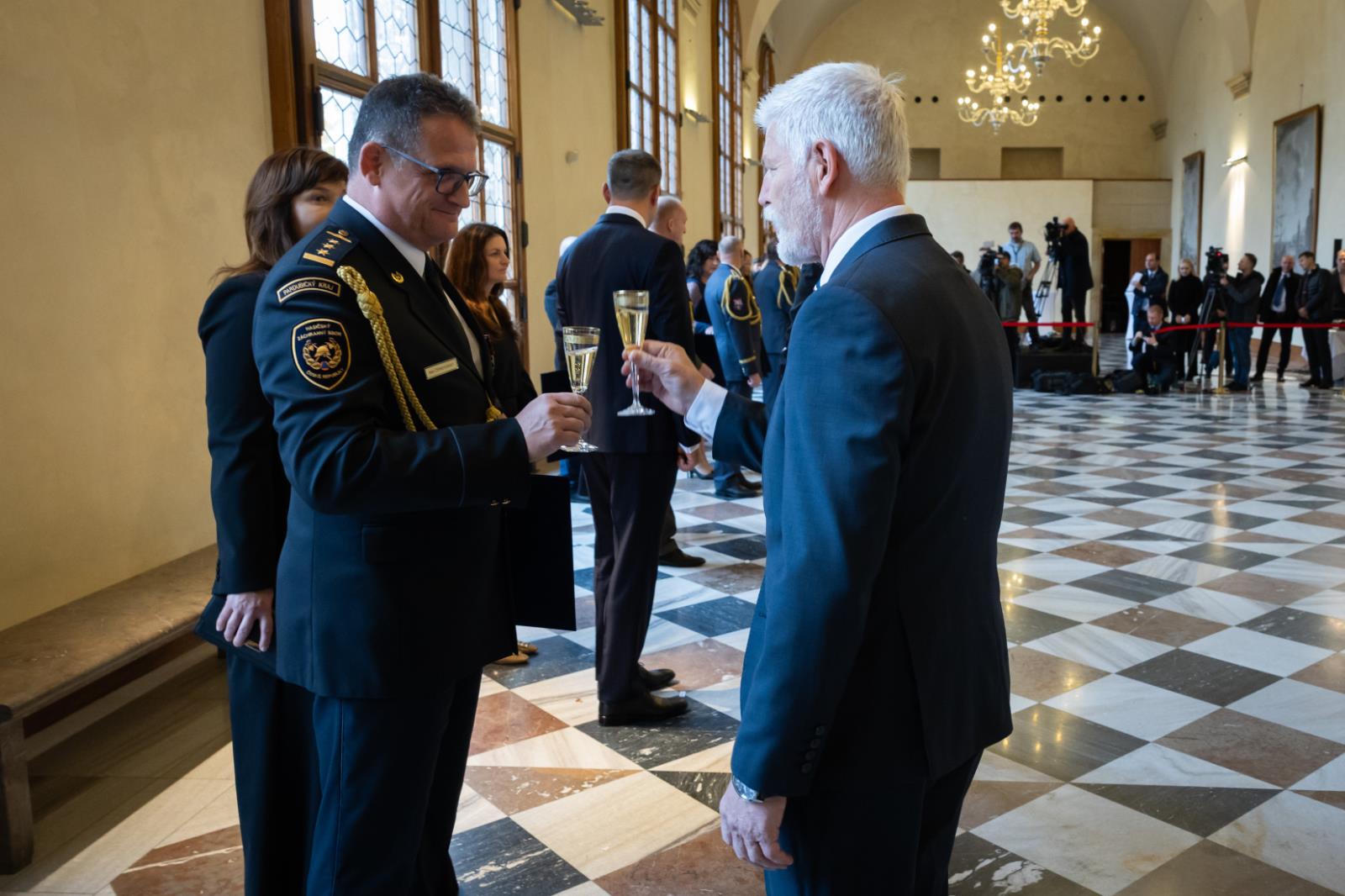 Prezident České republiky jmenoval ředitele HZS Pardubického kraje plk. Aleše Černohorského do generálské hodnosti