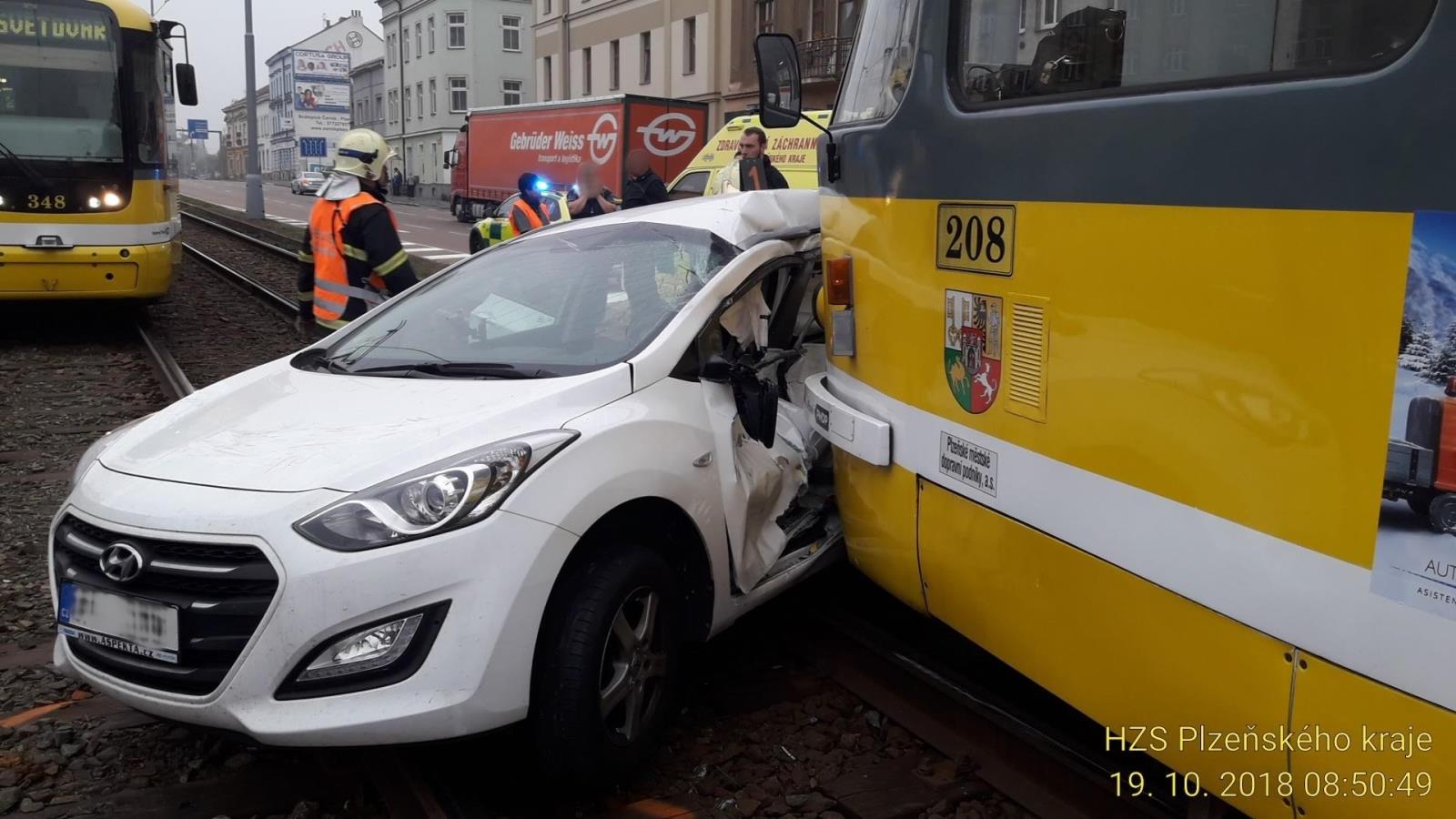 19_10_2018 DN OA x Tramvaj (1).jpg