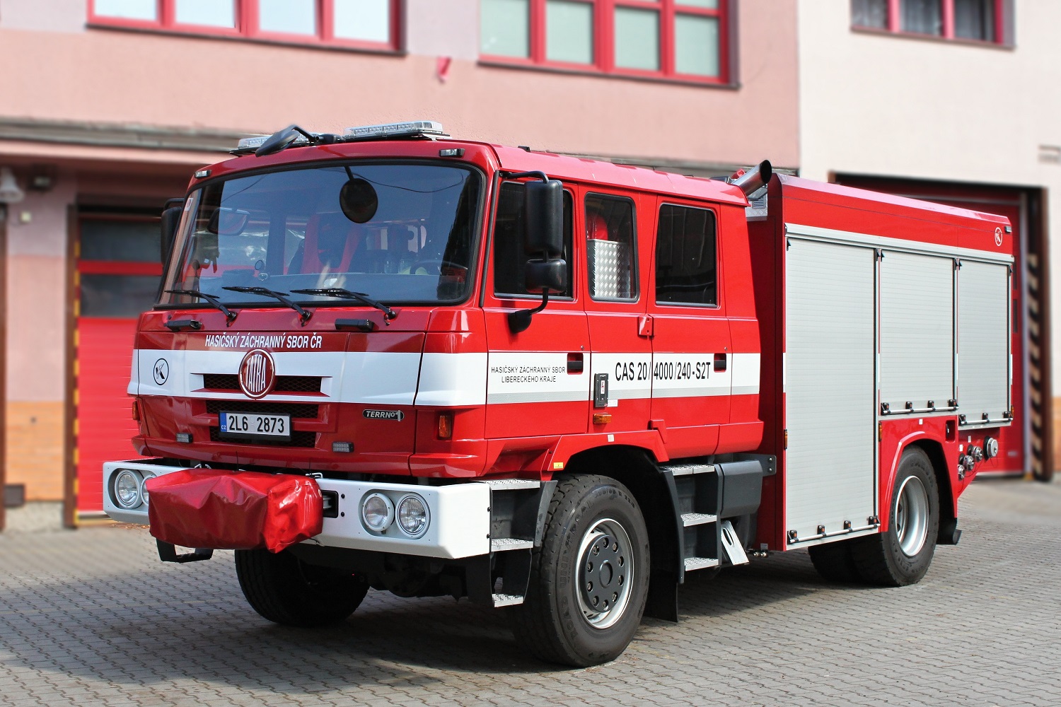 současná technika - CAS 20/4000/240-S2T Tatra T-815-2